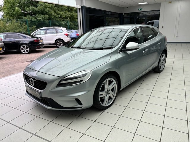 Volvo V40 T2 R-design Hatchback Silver #6