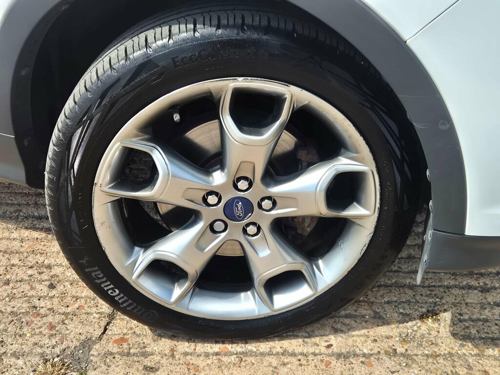 Ford Kuga 2.0 Tdci Titanium X Suv Awd Euro White #4
