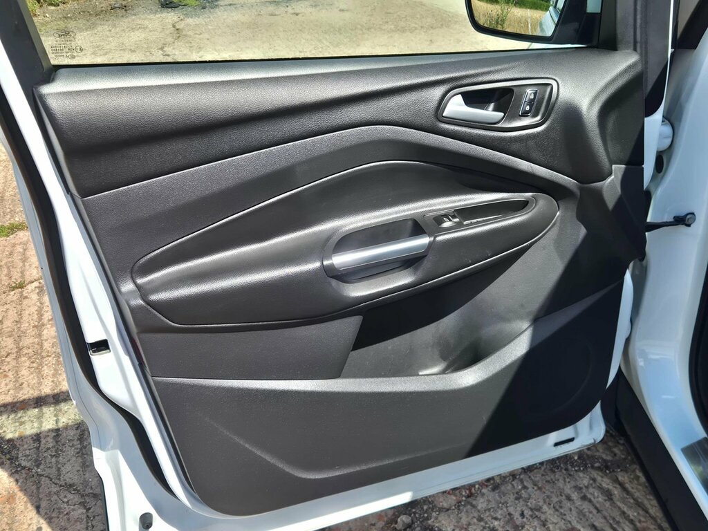 Ford Kuga 2.0 Tdci Titanium X Suv Awd Euro White #20