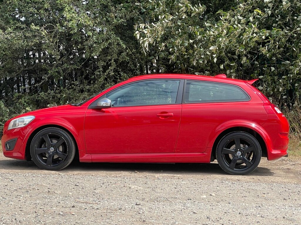 Volvo C30 1.6 D2 R-design Sports Coupe Euro 5 Red #4