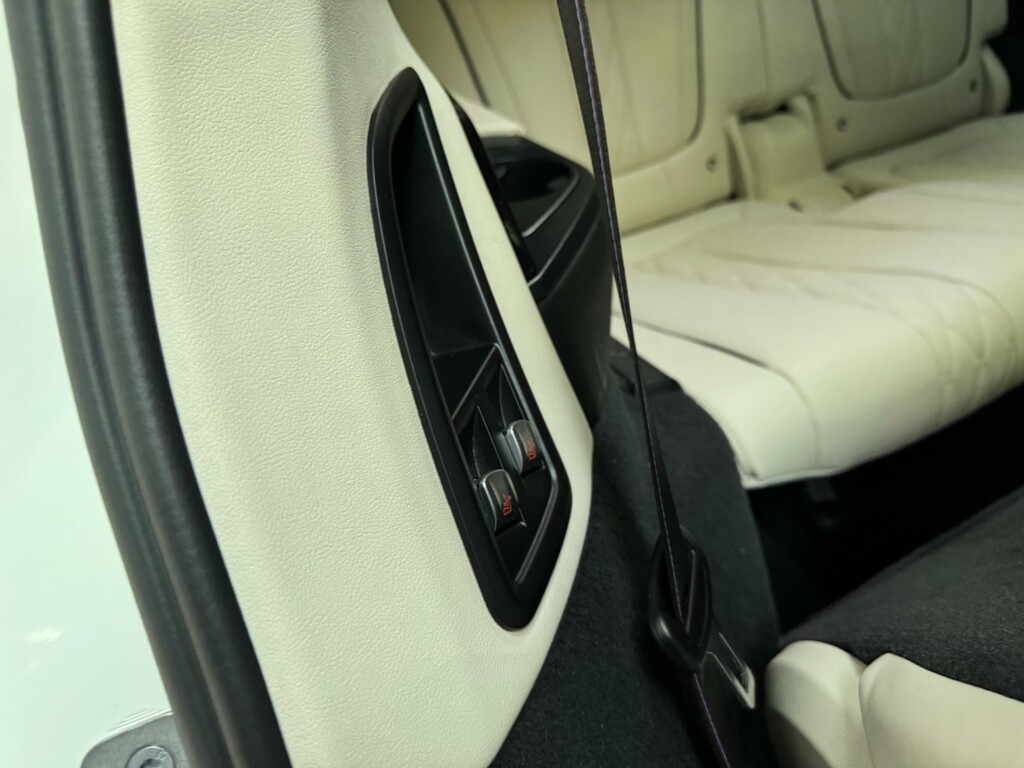 BMW X7 3.0 40D Mht M Sport Suv Hybrid Xdr Black #75