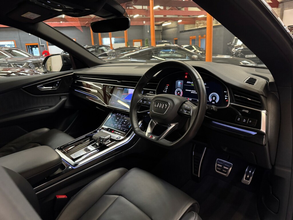 Audi Q8 3.0 Tdi V6 50 Black Edition Suv Tiptron  #2
