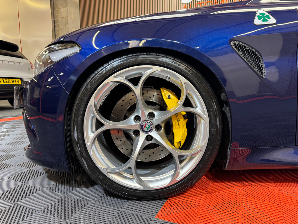 Alfa Romeo Giulia Tb 2.0T Veloce #16