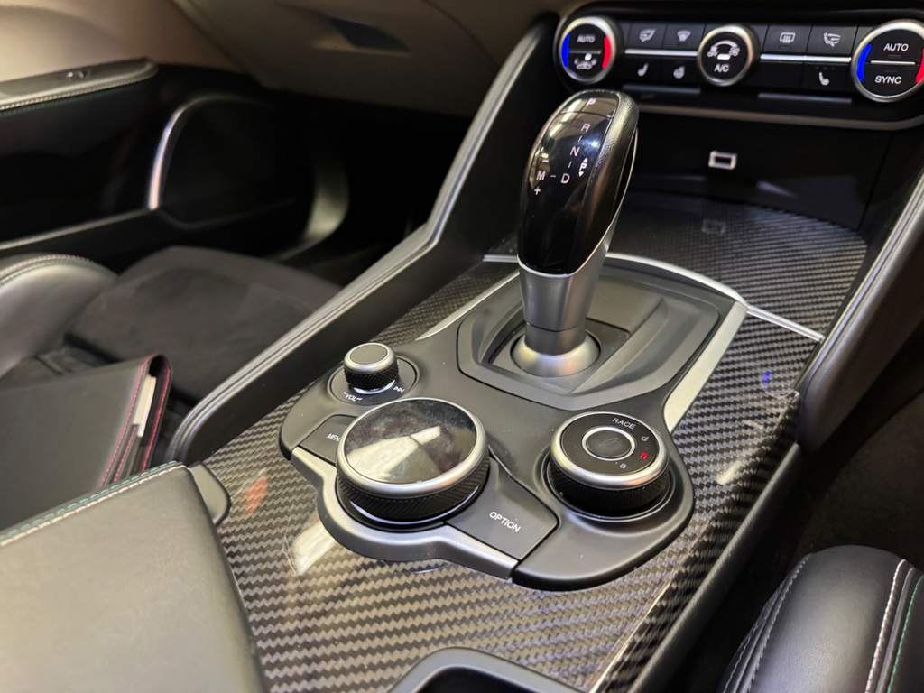 Alfa Romeo Giulia Tb 2.0T Veloce #29