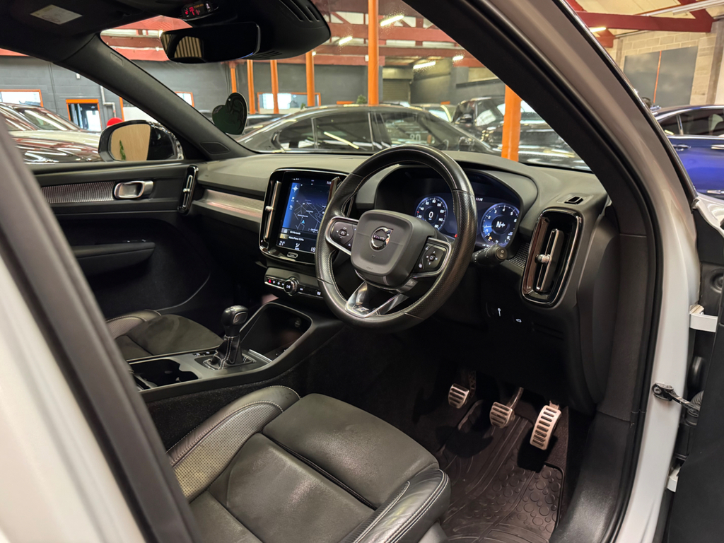 Volvo XC40 1.5 T3 R-design Suv Euro 6 Ss #3