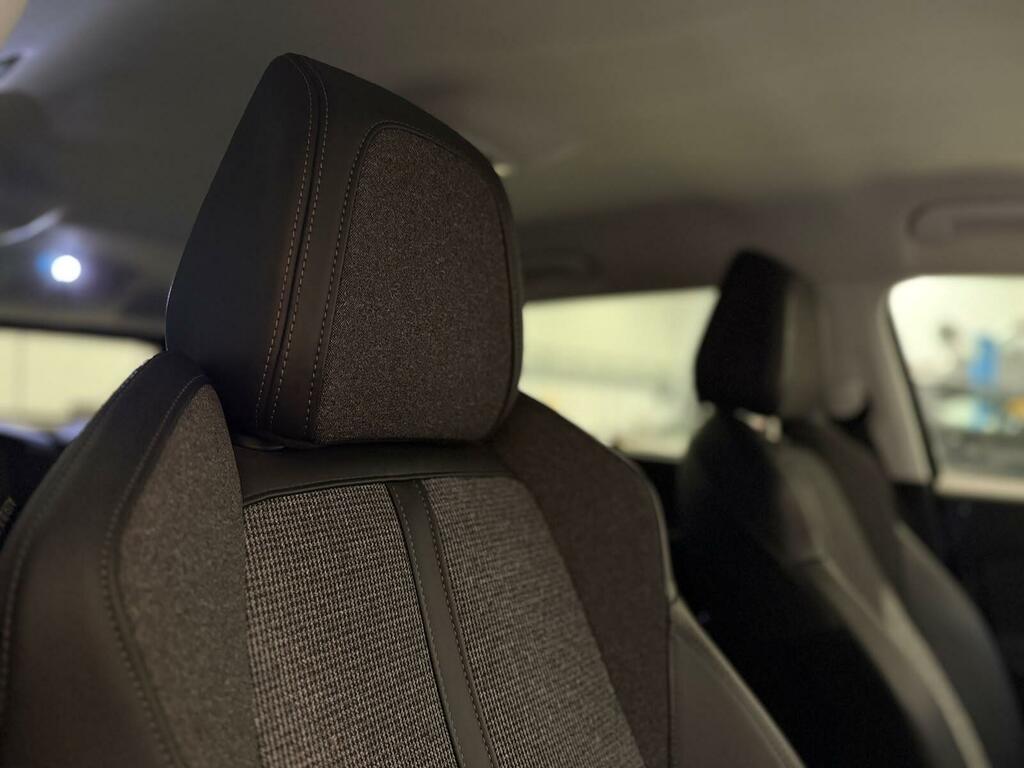 Peugeot 5008 1.2 Puretech Gt Line White #14