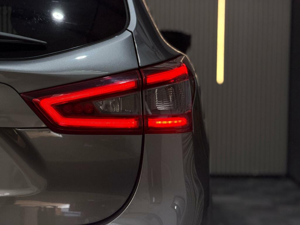 Nissan Qashqai Acenta Premium Grey #12