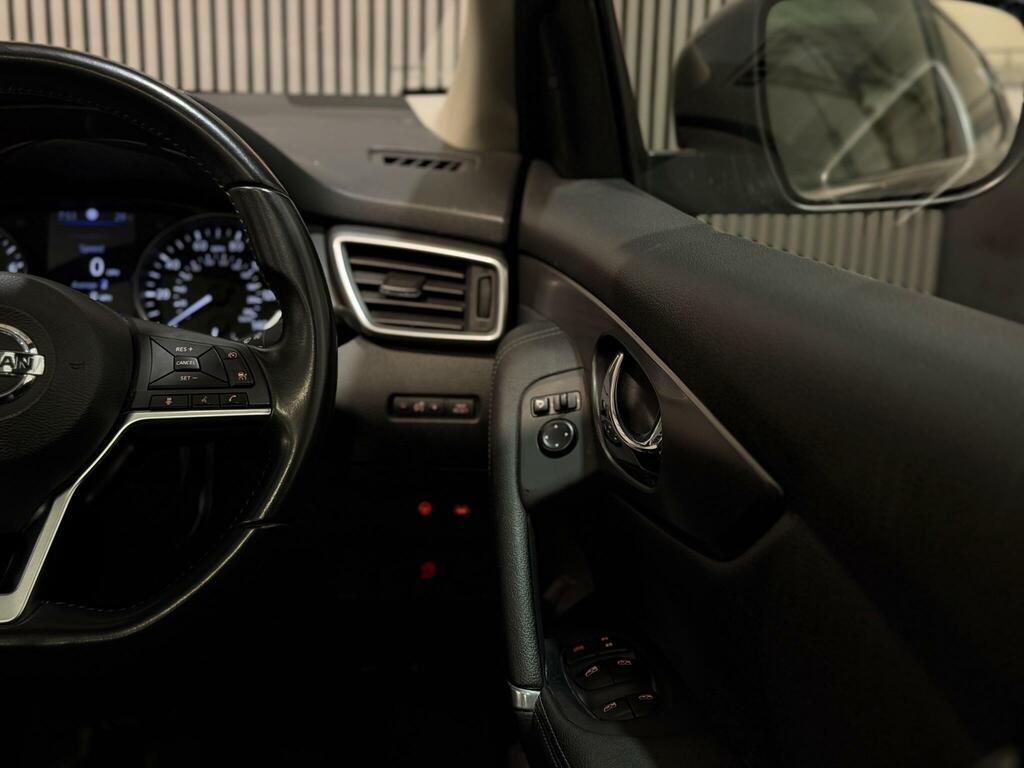 Nissan Qashqai Acenta Premium Grey #25