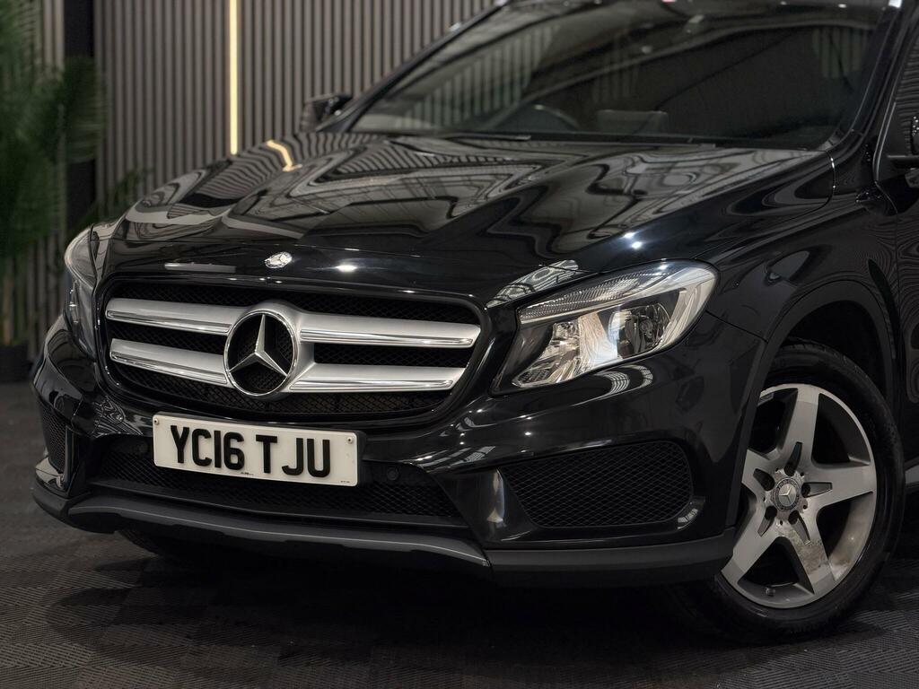 Mercedes-Benz GLA Class Amg Line Black #6