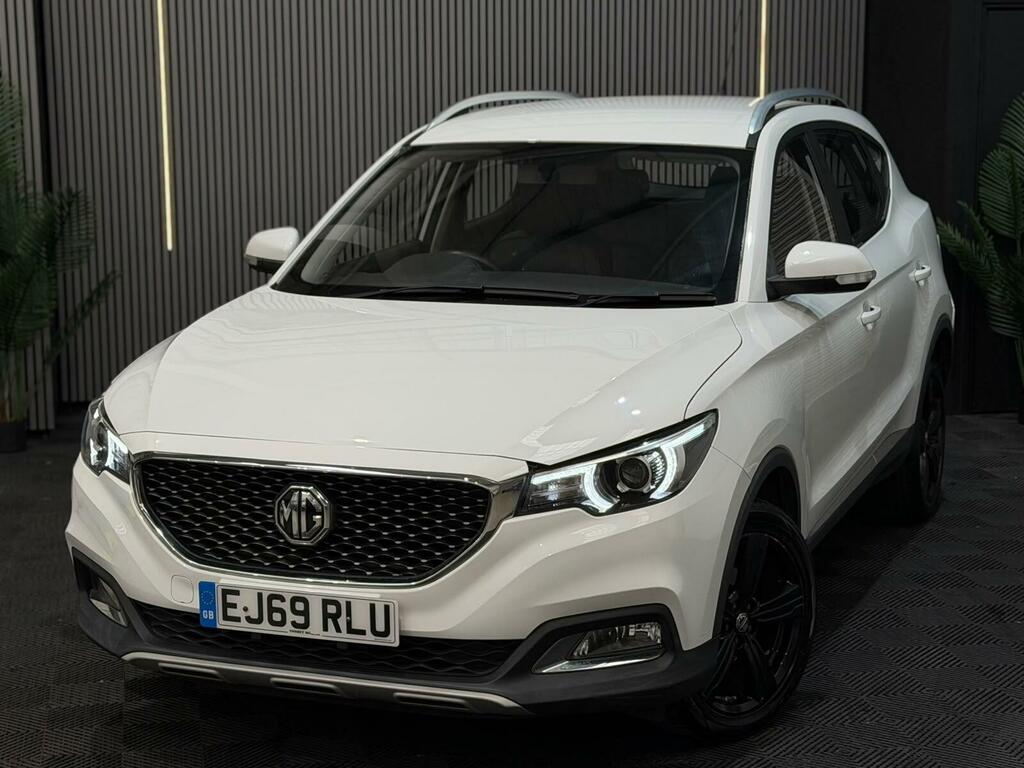 MG ZS Exclusive White #2