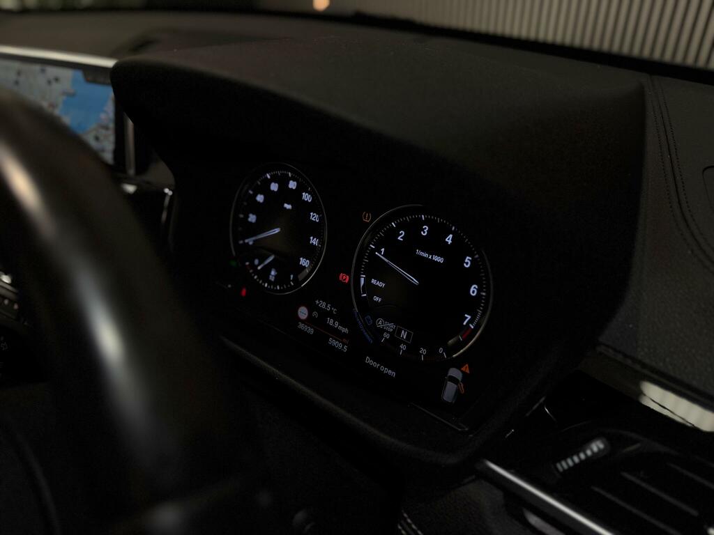 BMW X1 20I Se Suv Black #18