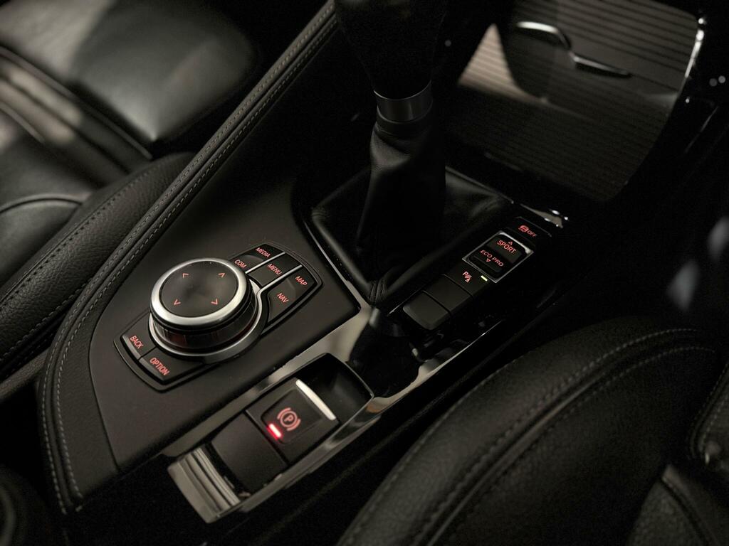 BMW X1 20I Se Suv Black #27