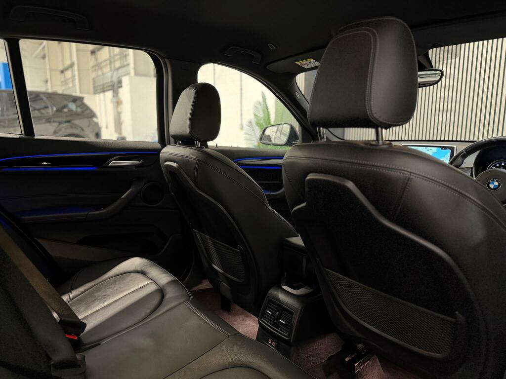 BMW X1 20I Se Suv Black #31
