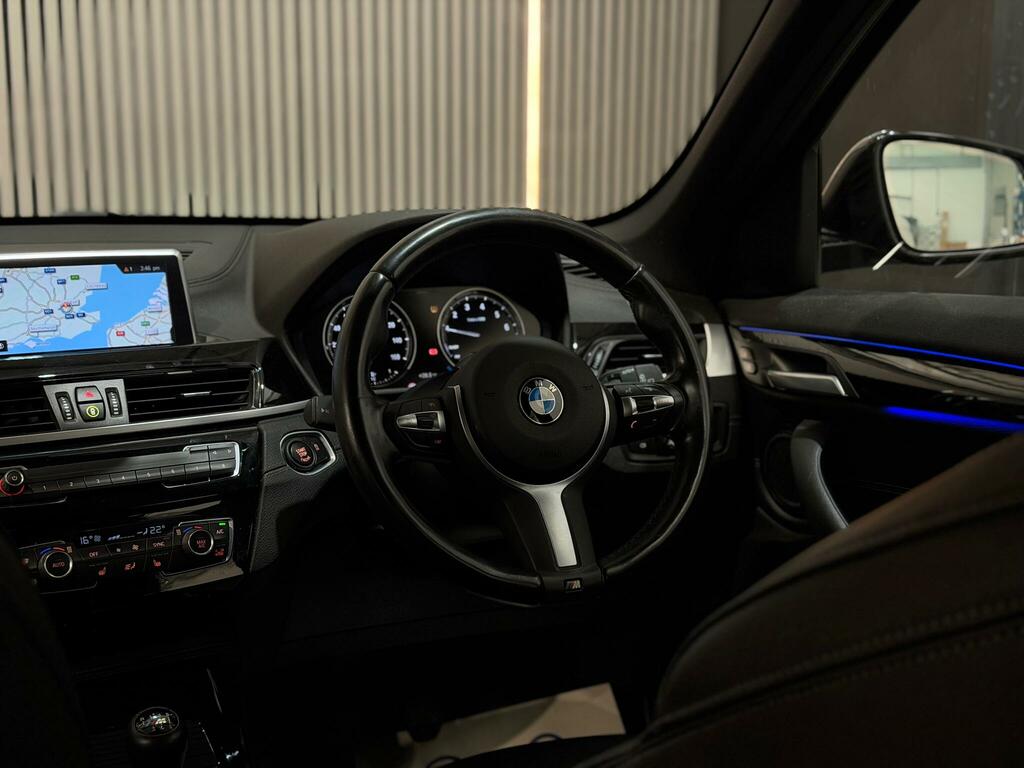 BMW X1 20I Se Suv Black #24