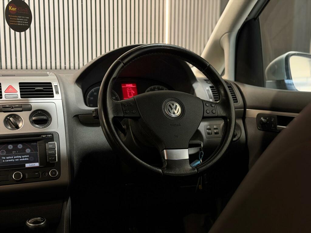 Volkswagen Touran 1.9 Tdi Bluemotion Tech Black #19