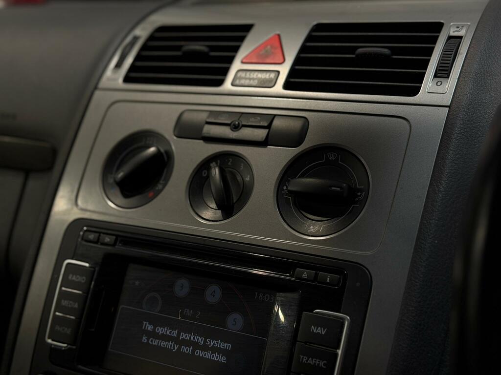 Volkswagen Touran 1.9 Tdi Bluemotion Tech Black #21