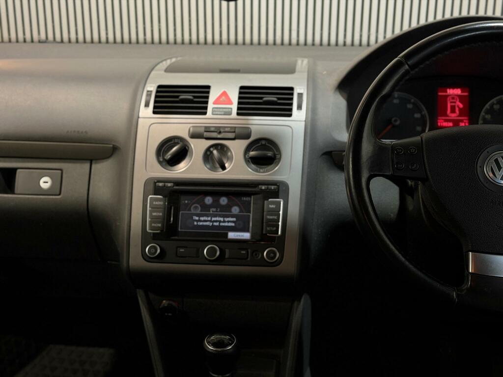 Volkswagen Touran 1.9 Tdi Bluemotion Tech Black #14