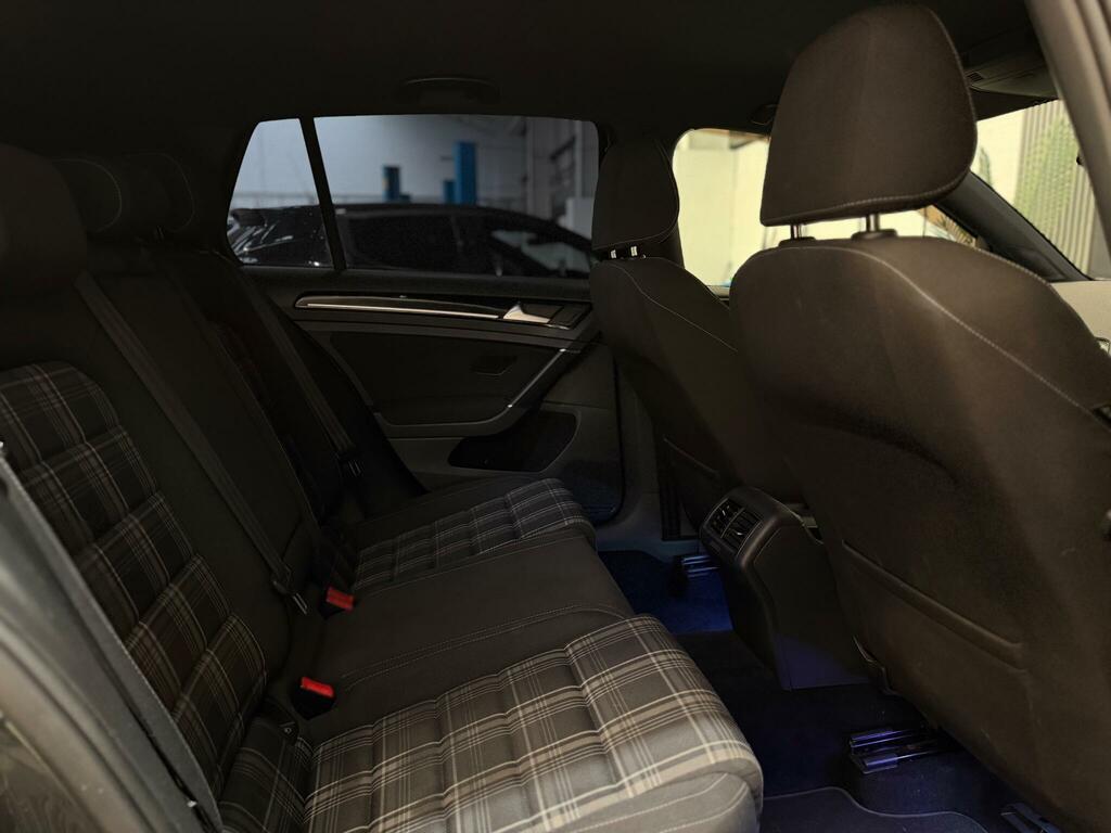 Volkswagen Golf 1.6 Tdi 105 Match Dsg Silver #31