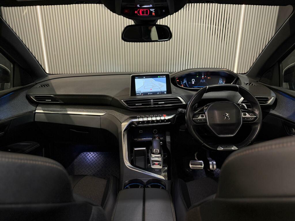 Peugeot 3008 1.2 Puretech Allure Grey #27