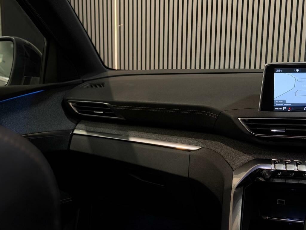 Peugeot 3008 1.2 Puretech Allure Grey #29