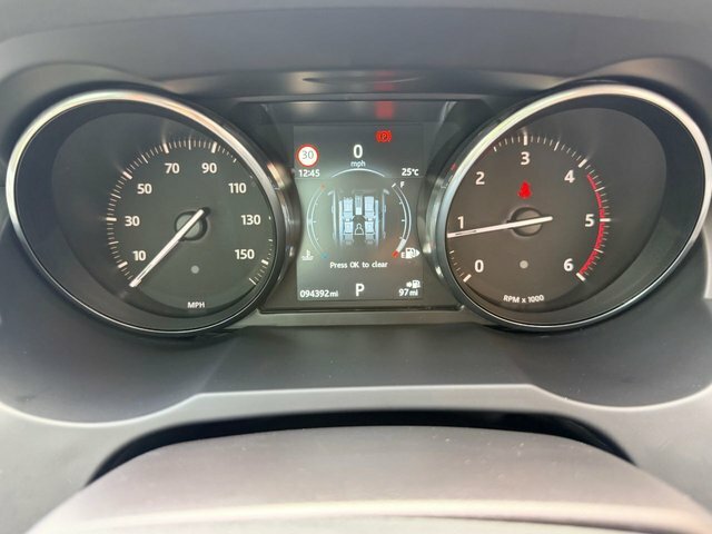 Land Rover Range Rover Evoque 2.0 Td4 Se Tech Pan Roof, 20 Alloys Inc, 4X4, #36