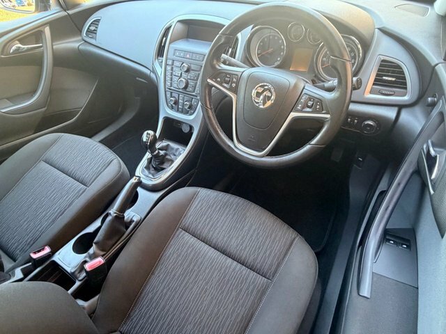 Vauxhall Astra GTC 1.4I Turbo Limited Edition Coupe Black #26