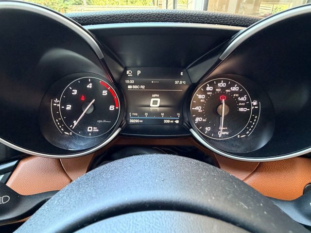 Alfa Romeo Giulia 2.0T Nero Edizione Saloon Euro 6 Blue #31