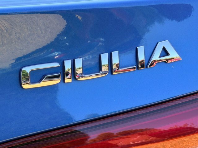 Alfa Romeo Giulia 2.0T Nero Edizione Saloon Euro 6 Blue #10