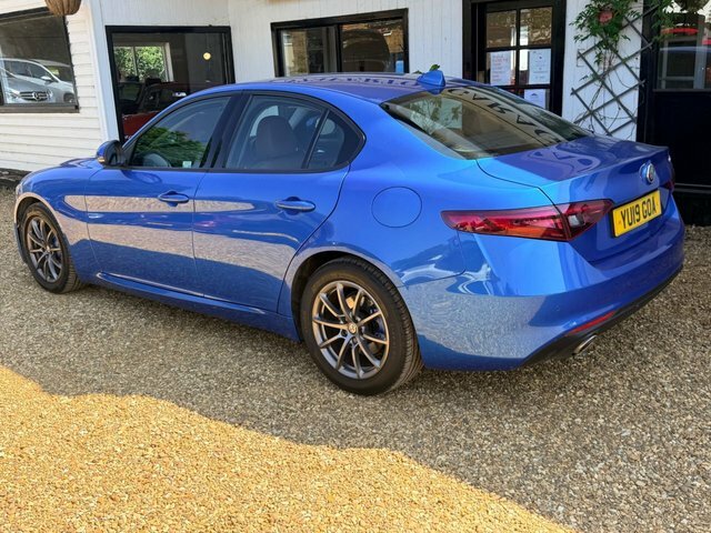 Alfa Romeo Giulia 2.0T Nero Edizione Saloon Euro 6 Blue #14