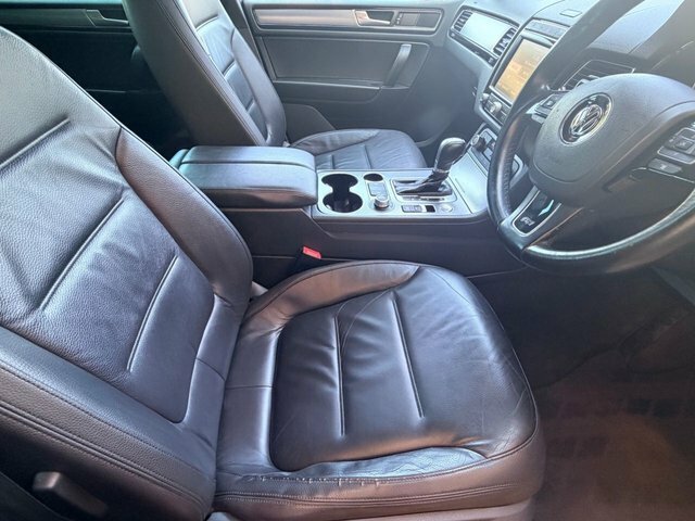 Volkswagen Touareg Touareg V6 R-line Tdi Bluemotion Technology White #31