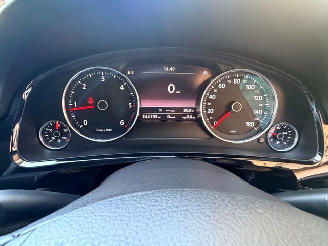 Volkswagen Touareg Touareg V6 R-line Tdi Bluemotion Technology White #33