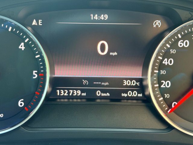 Volkswagen Touareg 3.0 Tdi V6 Bluemotion Tech R-line Suv T Black #2