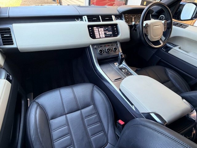 Land Rover Range Rover Sport 3.0 Sdv6 Dynamic Suv Grey #3