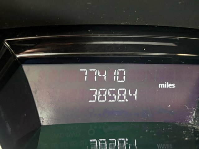 Renault Clio 0.9 Tce Dynamique S Nav Hatchback Manua LY65FXZ Black #3