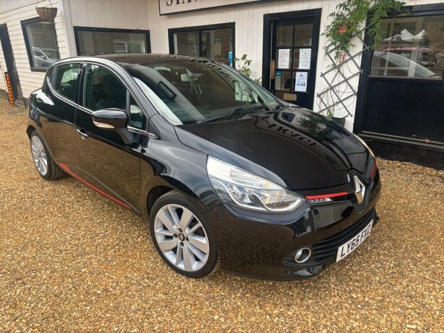 Renault Clio 0.9 Tce Dynamique S Nav Hatchback Manua Black