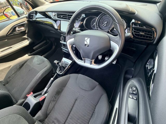 DS DS 3 Cabrio 2017 1.6 Bluehdi Prestige Cabriolet Man Purple #28