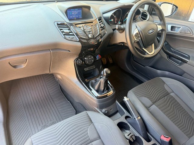 Ford Fiesta 1.0T Ecoboost Zetec Hatchback Eu Blue #2