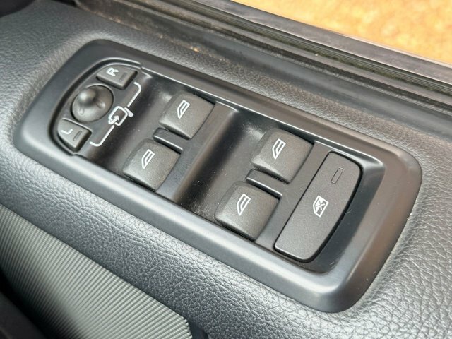 Land Rover Discovery 4 Hse Luxury Blue #54