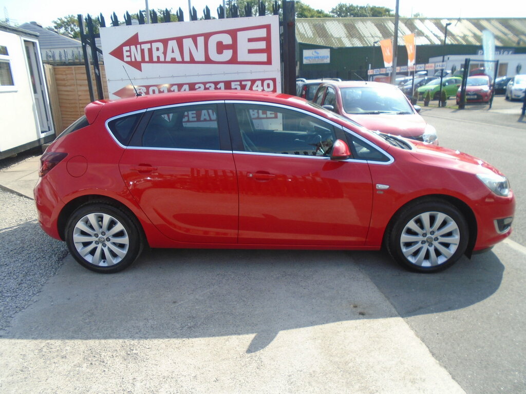 Vauxhall Astra 1.6I Elite Hatchback Euro 6 115 Red #5