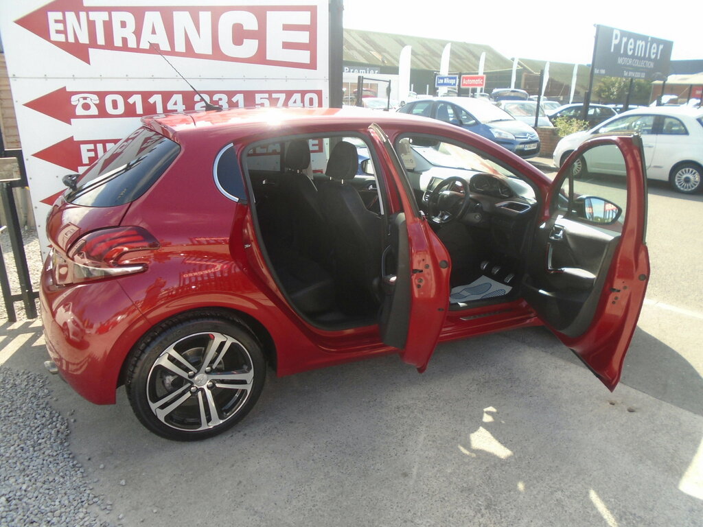 Peugeot 208 1.2 Puretech Gt Line Hatchback E Red #6