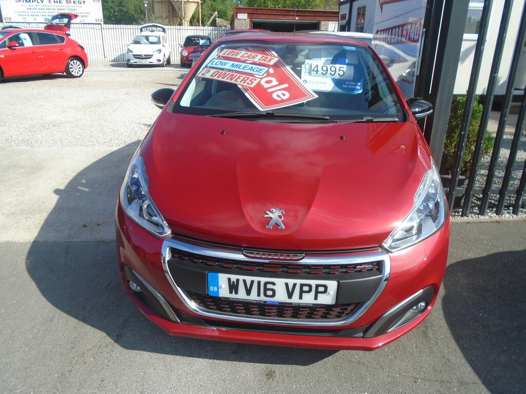Peugeot 208 1.2 Puretech Gt Line Hatchback E Red #2