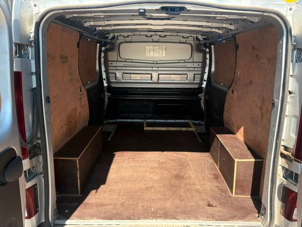 Renault Trafic Sl28 Dci 120 Sport Energy Nav Swb Low Roof Black #20