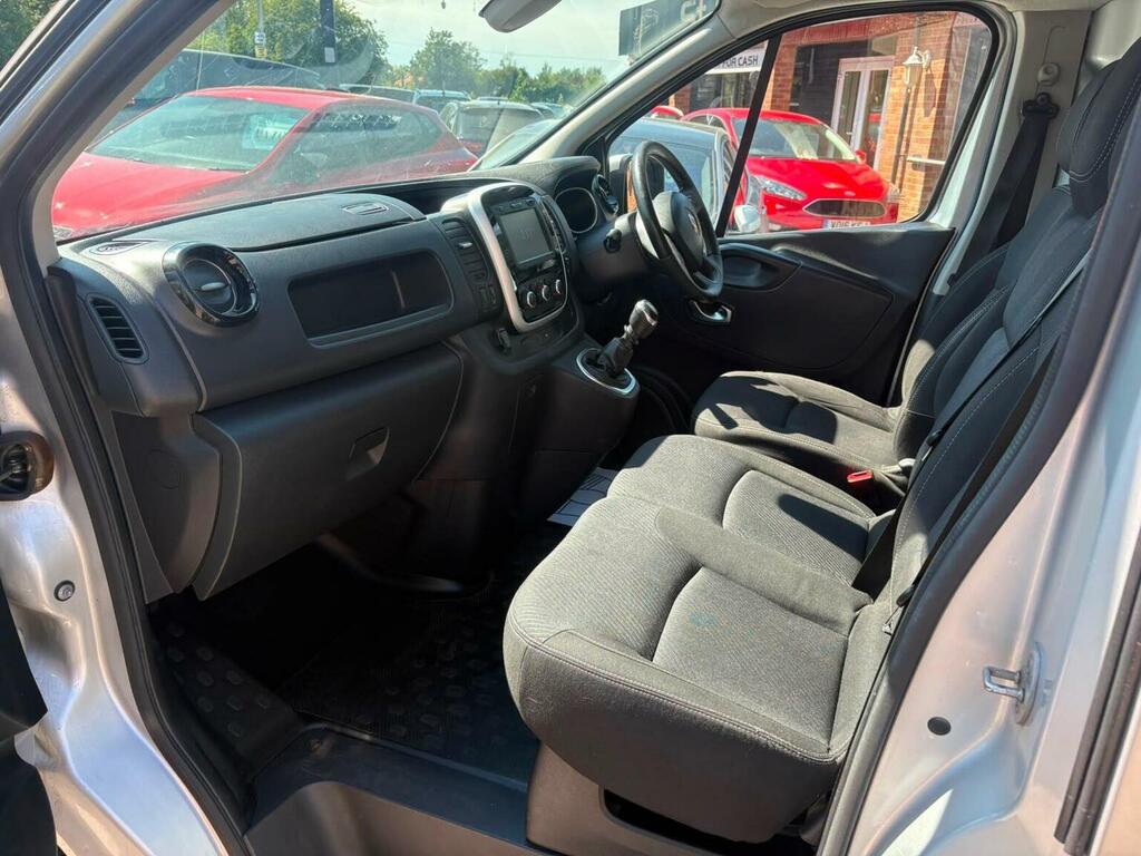 Renault Trafic Sl28 Dci 120 Sport Energy Nav Swb Low Roof Black #18