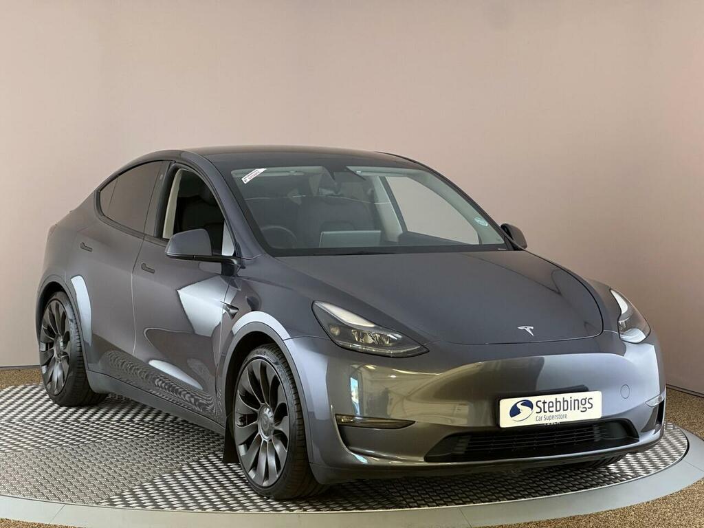 Tesla Model Y Dual Motor Performance 4Wde