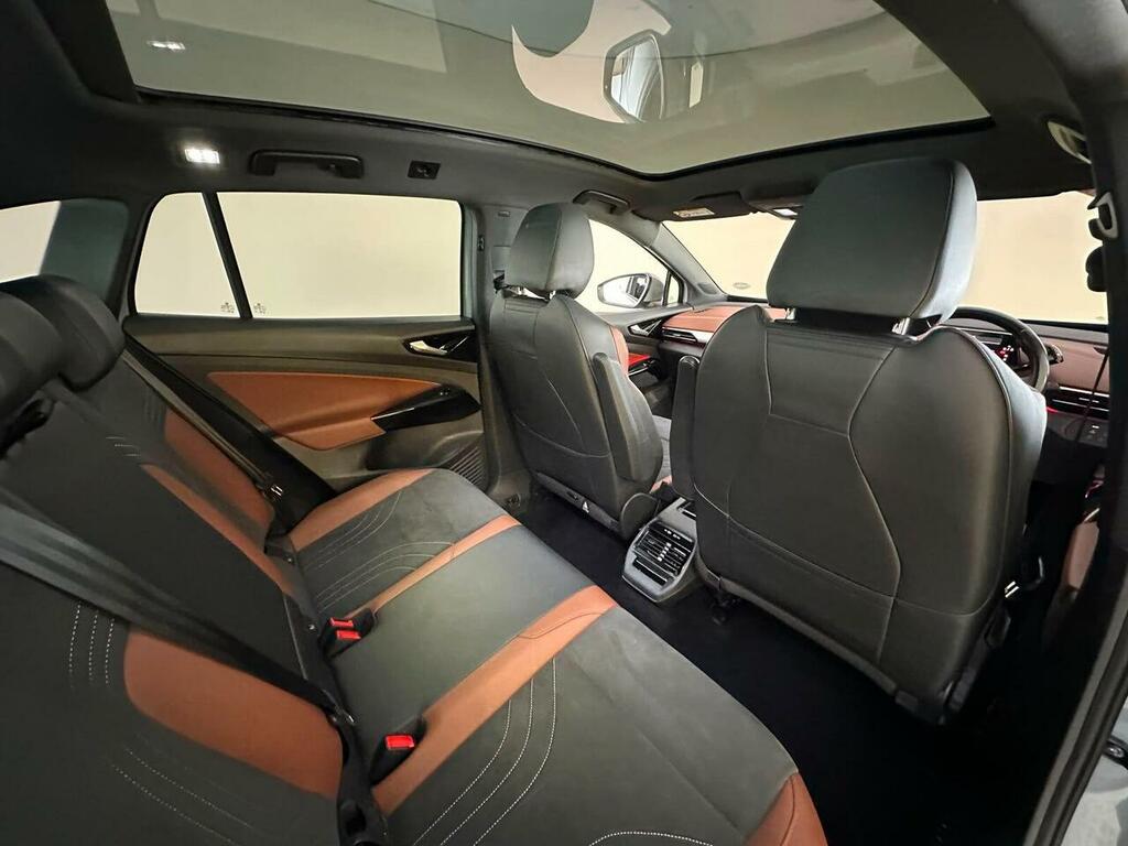 Volkswagen ID.4 Pure 52Kwh Life Suv 148 Ps White #16
