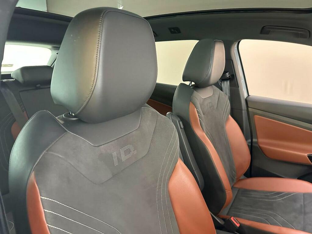 Volkswagen ID.4 Pure 52Kwh Life Suv 148 Ps White #14