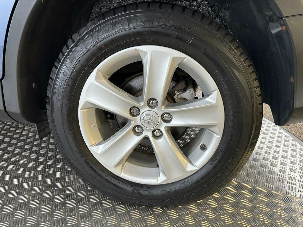 Toyota Rav 4   #28