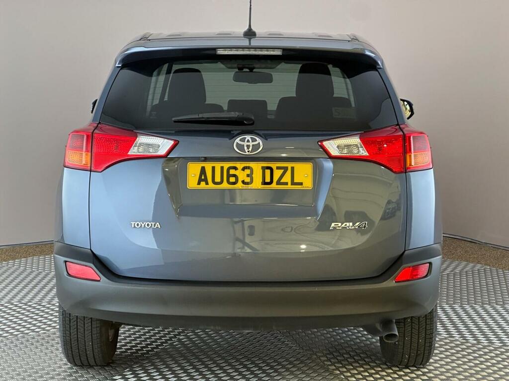 Toyota Rav 4 2.0 D-4d Icon 2Wd Euro 5 Ss  #5