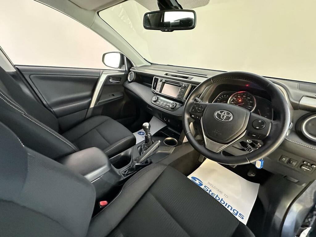 Toyota Rav 4   #7