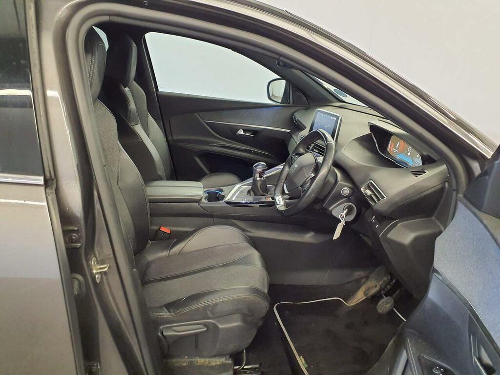 Peugeot 5008 1.5 Bluehdi Gt Line Euro 6 Ss #2